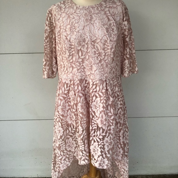 Chi Chi London Dresses & Skirts - Chi Chi London Formal Dress Sz UK 22 (US 18)